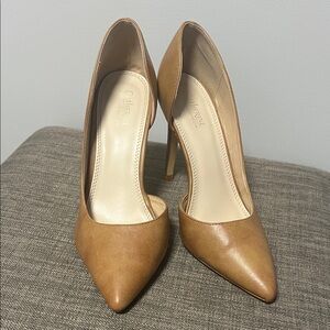 Catherine Malandrino Tan Heels 8.5